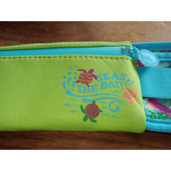 Little Brownie Bakers Original Child's fanny pack "Seas the Day" - Picture 2 of 3